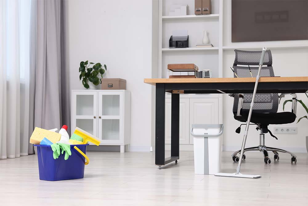 vacant flat cleaning